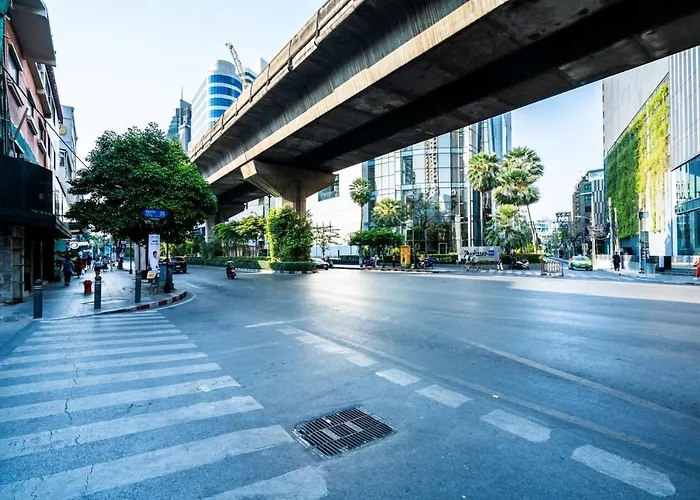Xx Go Sukhumvit 20 Bts Asoke-phrom Phong * Bangkok